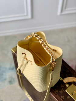Louis Vuitton NeoNoe BB