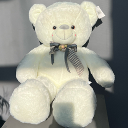 Мишка с бабочкой