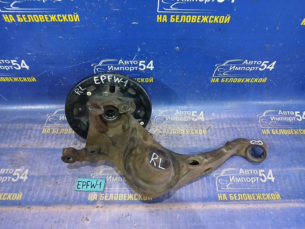 Ступица задняя левая MAZDA TRIBUTE 2002