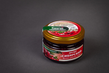 Десерт сибирский с брусникой