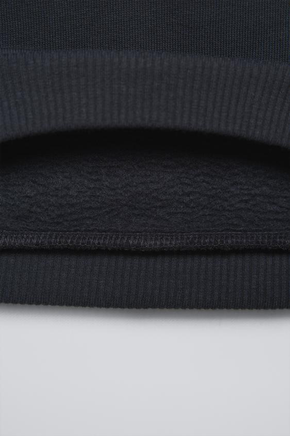 ZARA ТОЛСТОВКА С БЛЕСТЯЩИМИ СЕРДЕЧКАМИ, АНТРАЦИТОВО-СЕРЫЙ