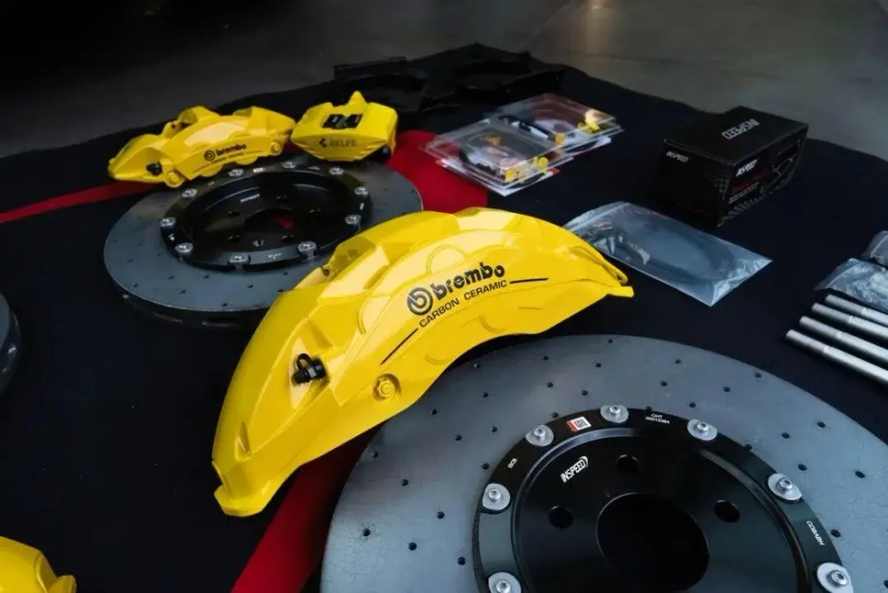 Карбон керамическая тормозная система InSpeed / Brembo для NIO ES8 2023+ НИО Суппорт диски Колодки