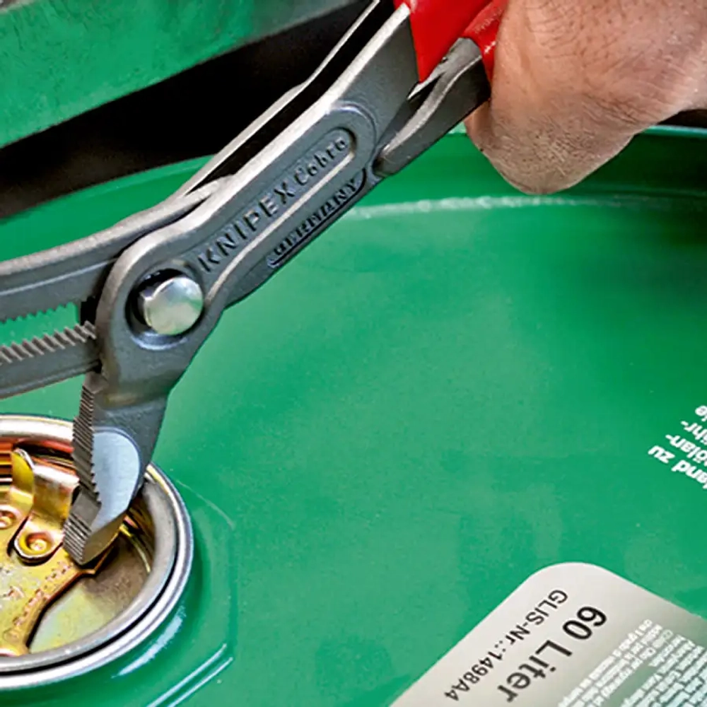 Клещи трубные Cobra® черненая 250 мм Knipex 87 01 250