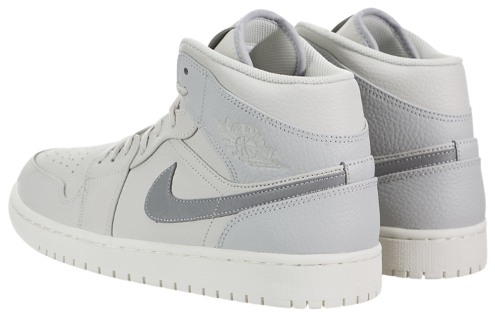 Кроссовки Jordan Air Jordan 1 Mid
