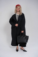 Легкий двубортный тренч oversize