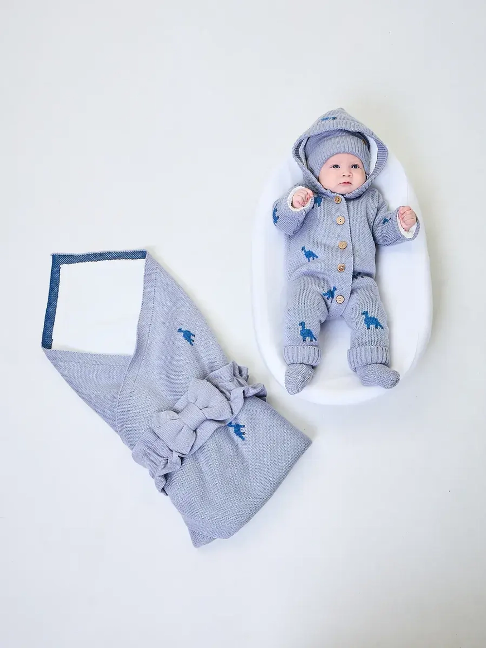 Конверт на выписку для новорожденных утепленный мехом