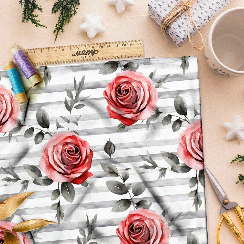 Ткань премиум сатин розы на серых полосках