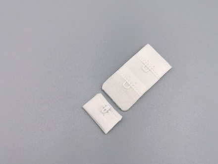 Застежка, 1х2, молоко, 2,1 см (Арт: Z1.2-004), шт