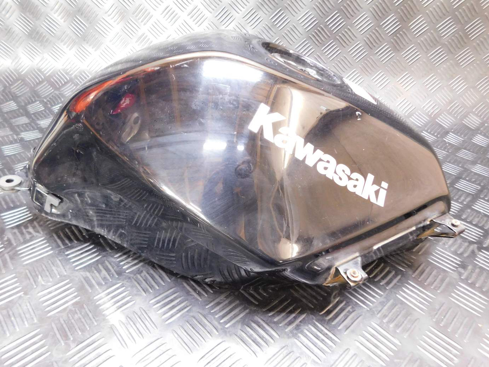 Бак топливный Kawasaki Ninja 250R