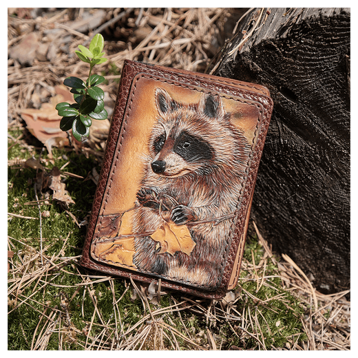 Кожаная обложка на паспорт «Енотик»