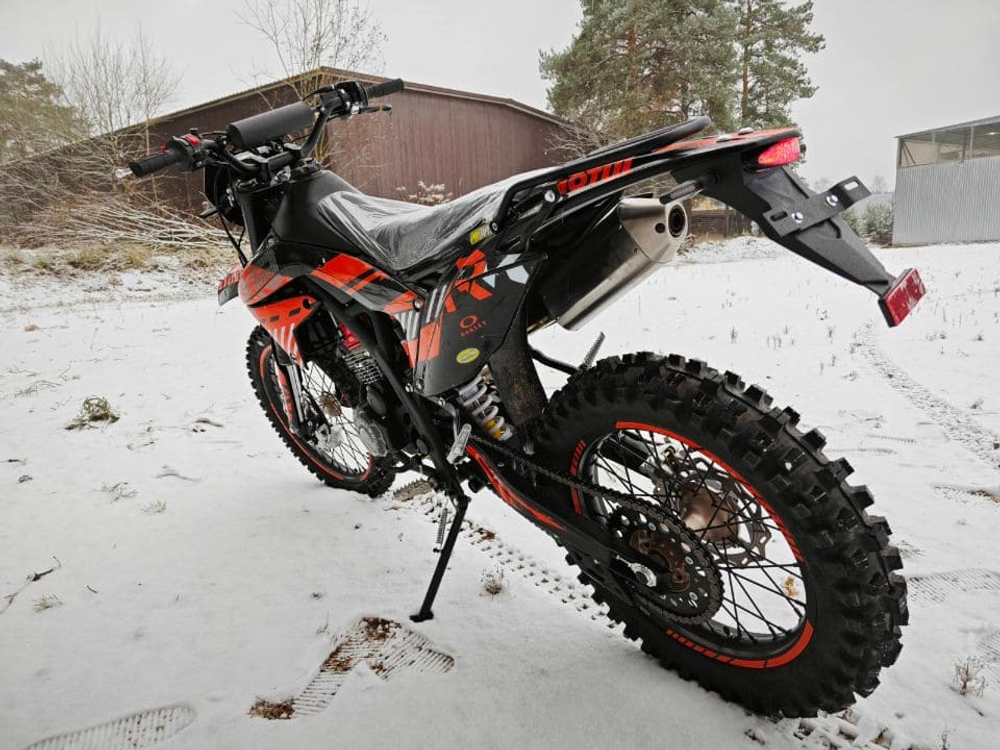 Мотоцикл кроссовый эндуро REGULMOTO ZR 300 PR