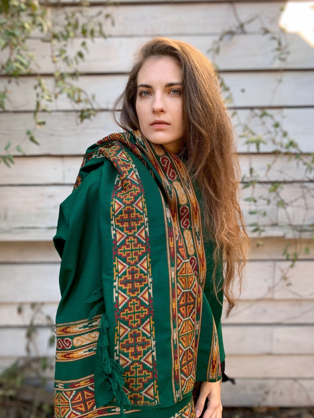 Шаль Куллу (хвоя)