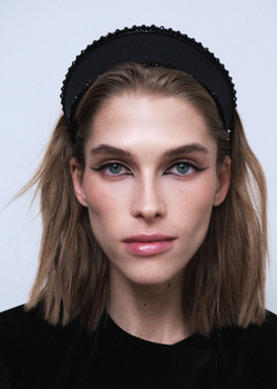 Кокошник Total Black с декором