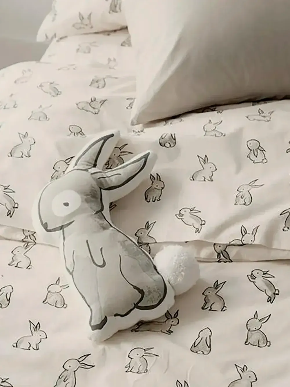 Декоративная наволочка с рюшами, оборками "Фландр" 40х60 см, 1 шт, без молнии