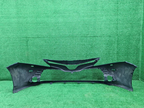 Бампер передний Toyota Camry 8 XV70 (2017-2021)