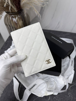 Обложка Chanel