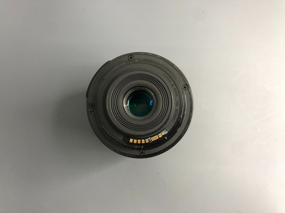 Canon 700D Kit 18-55mm 3.5-5.6 IS STM 12.700 кадров