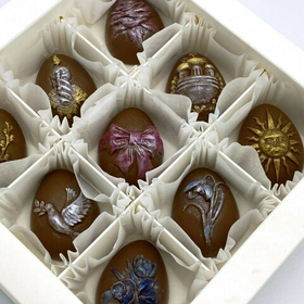 Форма пластиковая для конфет Яйца ассорти МИНИ (12 ячеек)