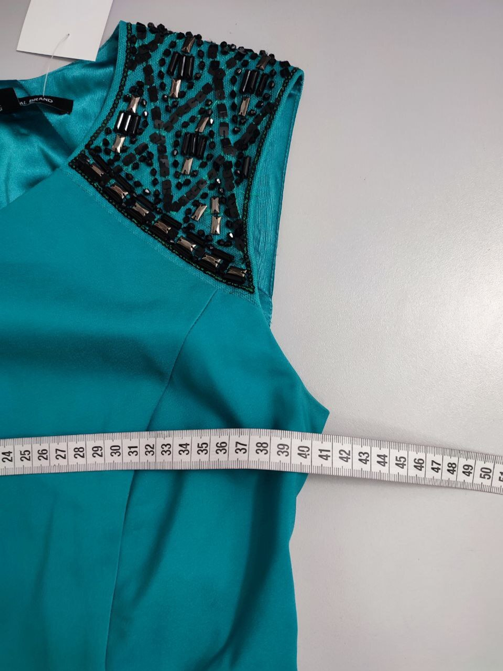 Платье TFJ с бисером 44 размер