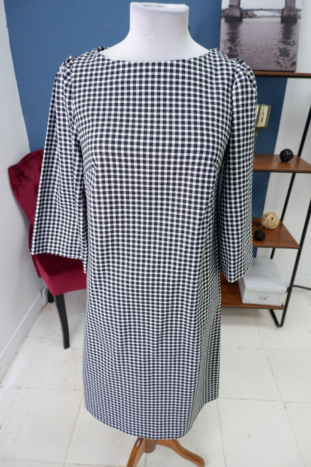 Платье Magda монохромное 46 размер, новое