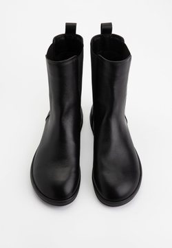 Ботинки // Gia // Black