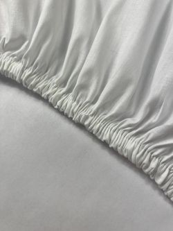 Простынь на резинке поплин Сказка "Беляночка" 140x200 см