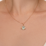 Подвеска «Тропическая рыбка» из красного золота с перламутром