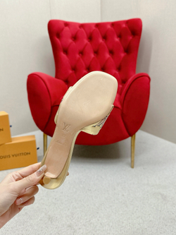 Louis Vuitton Heel