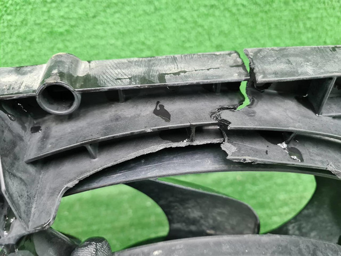 Диффузор с вентилятором Jetour X90 PLUS (21-нв)