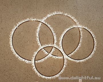 cristal chandelier Halo by Manooi ( 4 rings ) replica