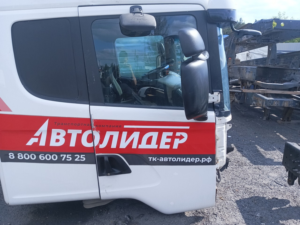 Кабина R440 2017 год.