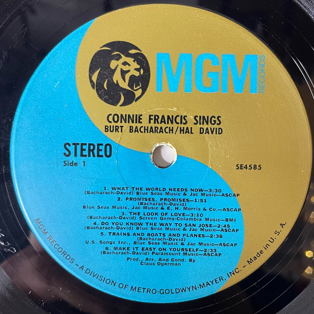 Винтажная виниловая пластинка LP Connie Francis Sings Bacharach And David (США 1968)
