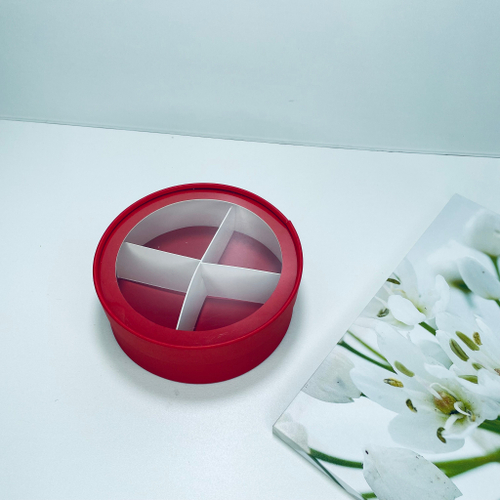 Коробка шайба с окном и разделительной крестовиной Красная