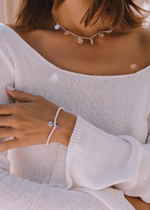 Браслет «Эластичный Хати» с ювелирной эмалью розового цвета