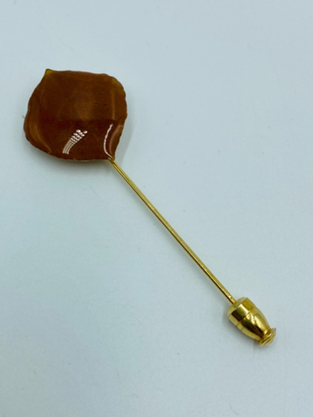 Винтажная брошь игла