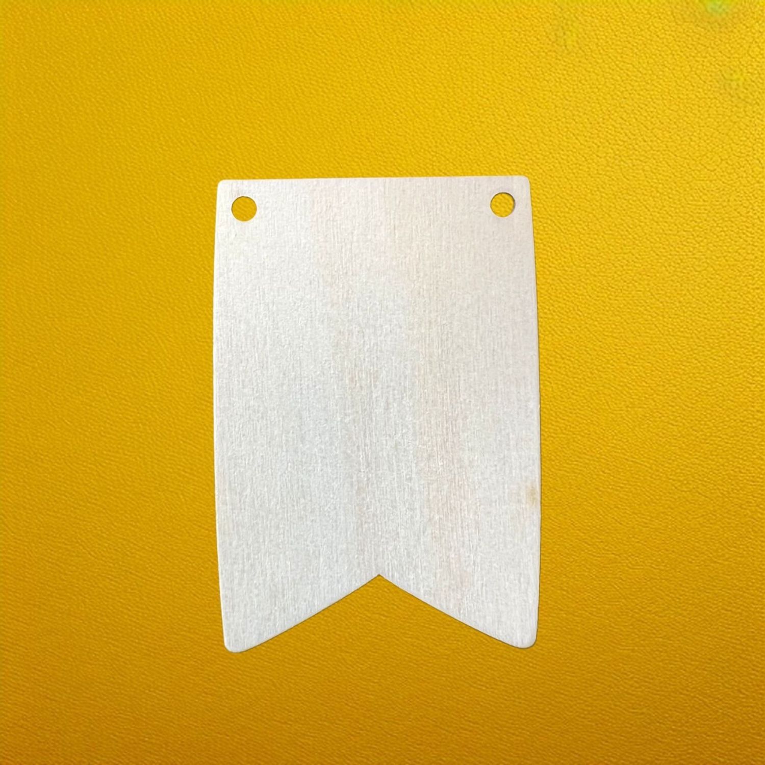 флажок округлый 5,5,*8см , фанера