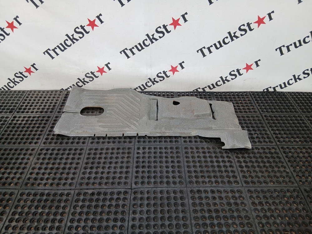 Покрытие напольное левое