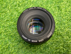 Canon EF 50mm 1.4 USM