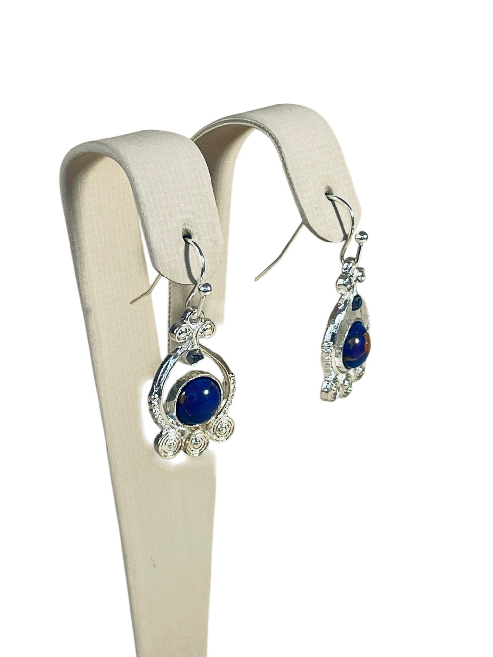 Серьги подвески с завитком