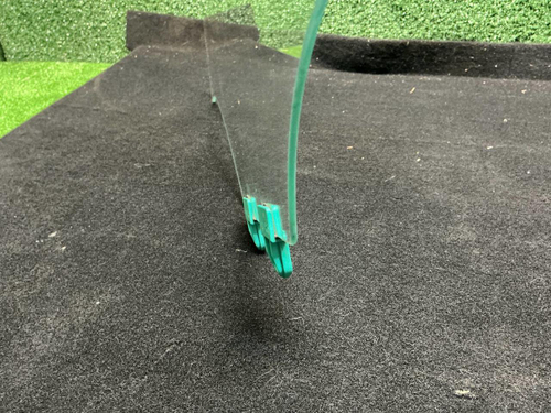 Стекло двери заднее левое GAC GS4 1 (2024-н.в.)