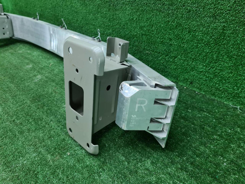 Усилитель передний Lixiang L7 (2022-н.в.)