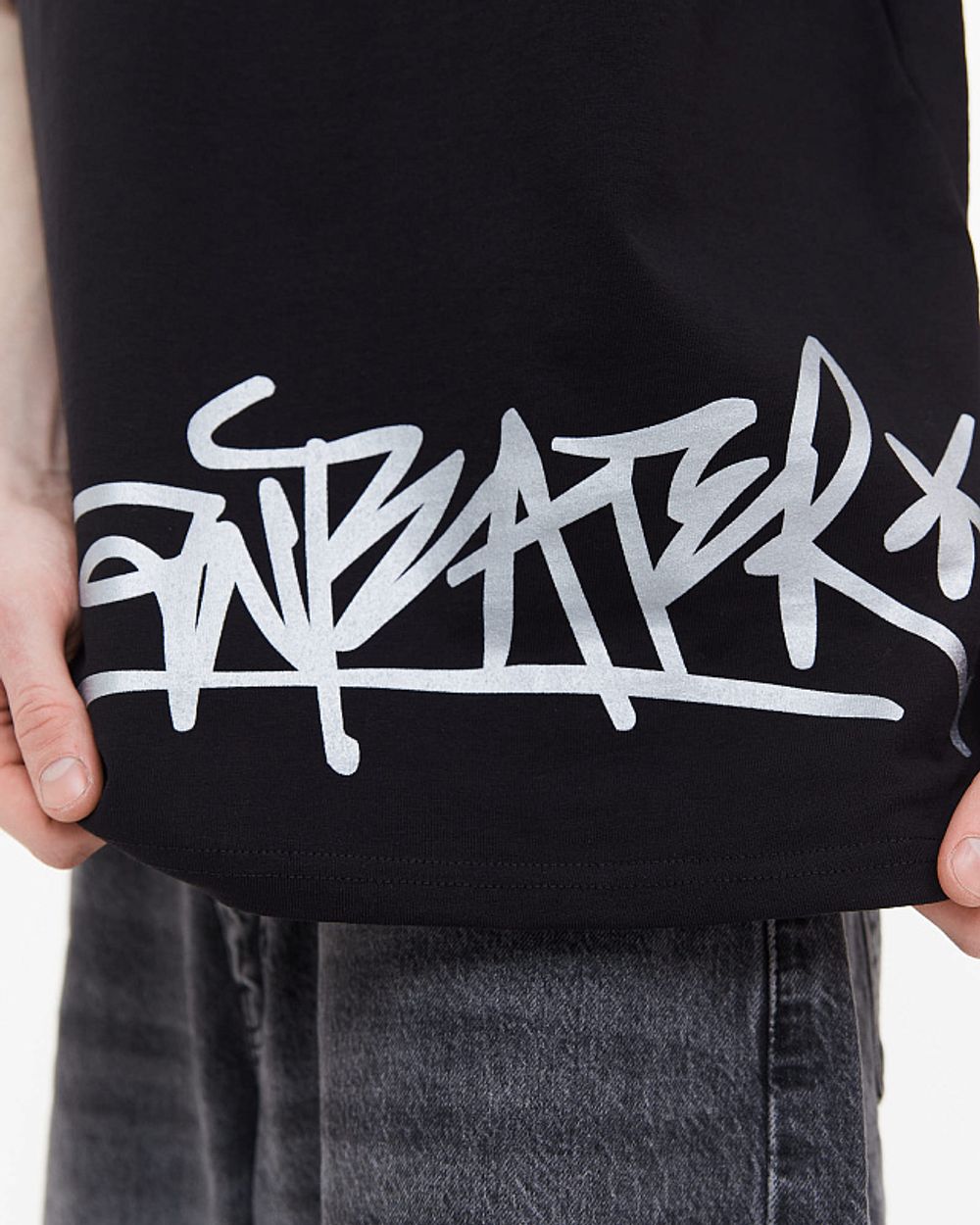 Купить Футболка Anteater 452 Big Grey Tag черная Футболка Anteater 452 Big Grey Tag черная