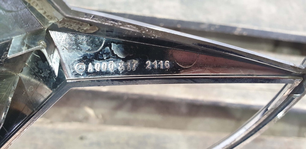 Эмблема GLC (X253) GLE (W166) GLS (X166) Б/У Оригинал A0008172116