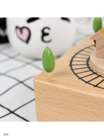 Музыкальная шкатулка карусель заводная с вашим именем или гравировкой под заказ / поезд в горах