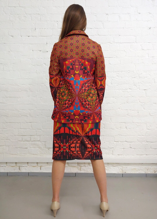 Комплект (жакет и юбка) "Красный", о мотивам живописи Пауля Клее и Василия Кандинского
