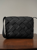 Сумка-мессенджер Bottega Veneta