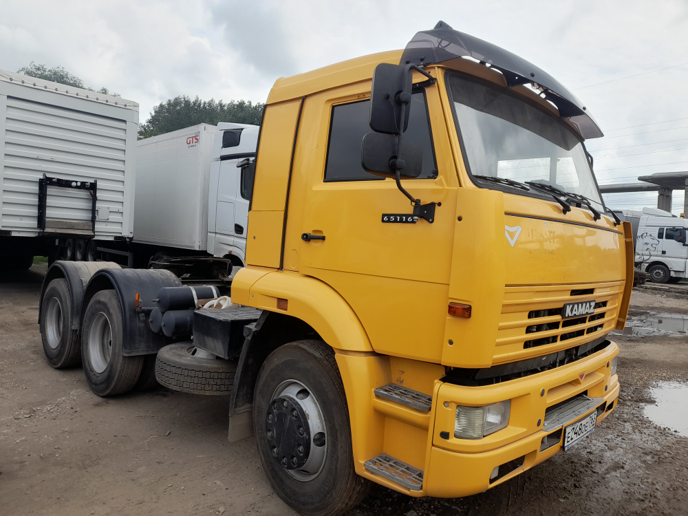 КамАЗ 65116 6x4 Седельный тягач 65116-019 (Дизельный, 10,9 л, 245 л.с., МТ)