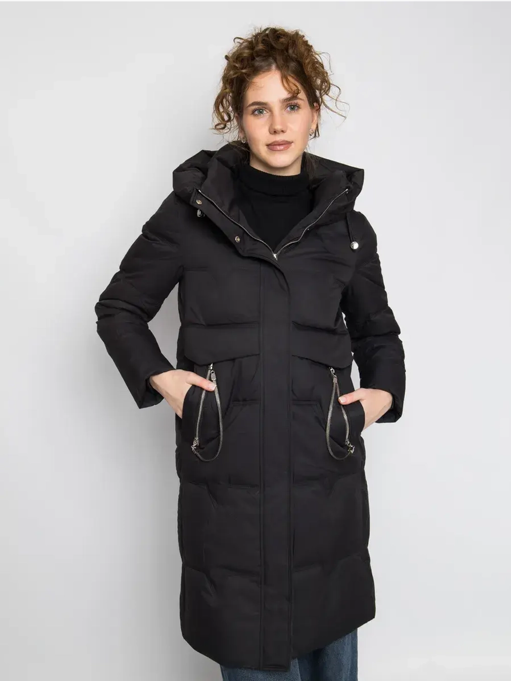Куртка зимняя удлиненная с капюшоном