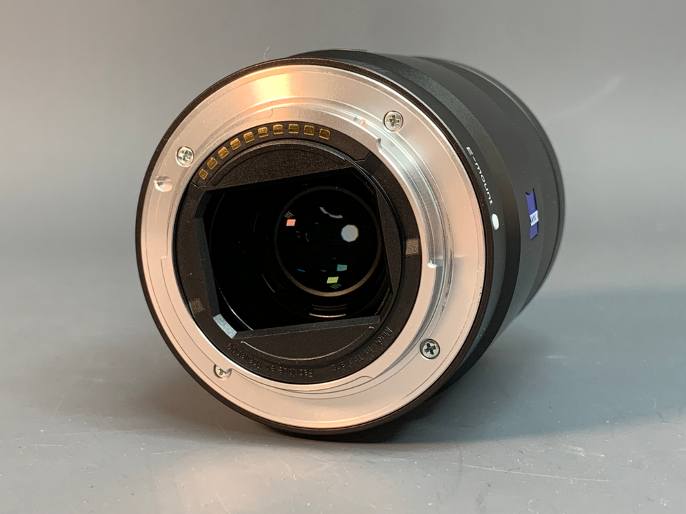 Sony FE 55mm f/1.8 ZA