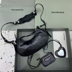 Balenciaga Le Cagole 26 cm